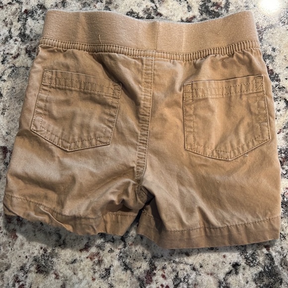 Cat and Jack shorts size 12m - Picture 2 of 2